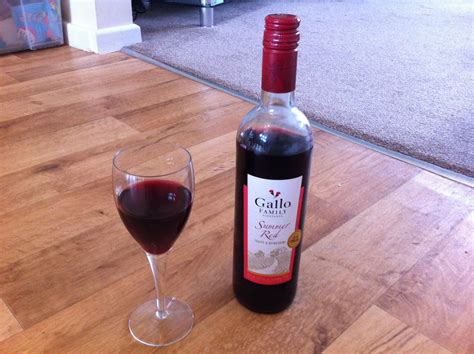 Honest Mummy Reviews : Review: Gallo Summer Red Chilled Wine