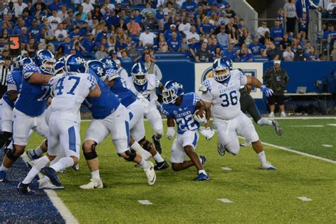 Kentucky Football Highlights and Recap from Blue-White Game - A Sea Of Blue