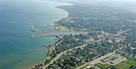 Meaford Harbour in Meaford, ON, Canada - harbor Reviews - Phone Number - Marinas.com