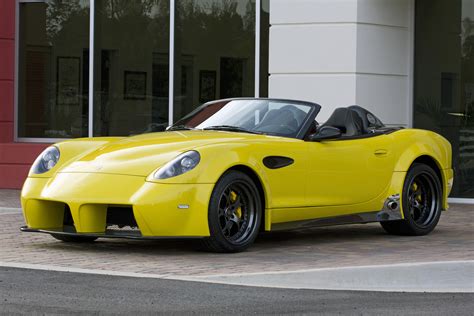 2015 Panoz Esperante Spyder GT Shows 560 hp at SEMA