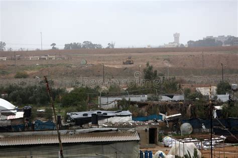 Egypt Has Begun Building a Concrete Wall Along Its Border with Gaza ...