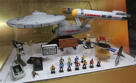 The Trek Collective: First look at new Star Trek Mega Bloks