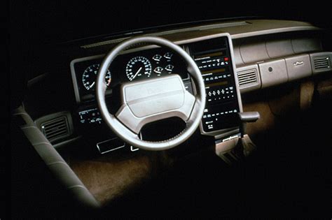 1990-93 Cadillac Allante | Consumer Guide Auto