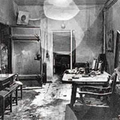 Inside Hitler's bunker: the unseen pictures