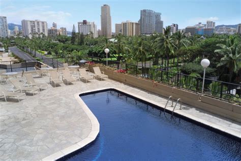 Photo Gallery for Aqua Palms Waikiki | Aqua-Aston Hotels