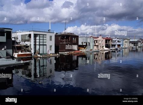 Houseboats on Lake Union Seattle Washington State USA Stock Photo - Alamy