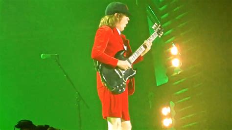 AC/DC Launch European Leg Of Rock Or Bust World Tour; Setlist, Photos ...