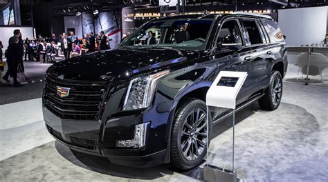 Length Of 2024 Cadillac Escalade Esv - Melly Sonnnie