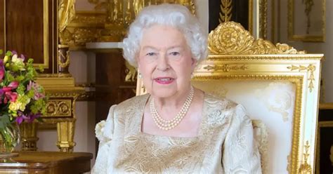 20 Shocking Facts About Queen Elizabeth You Probably Never Knew