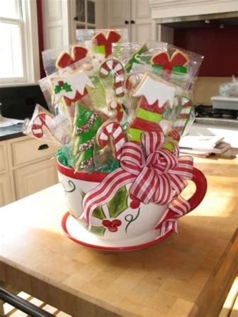 Christmas Cookie Bouquet - CakeCentral.com