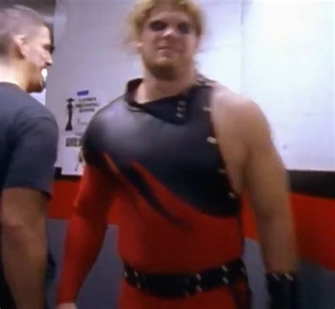 Rare footage of Glenn Jacobs wearing Kane attire unmasked backstage ...