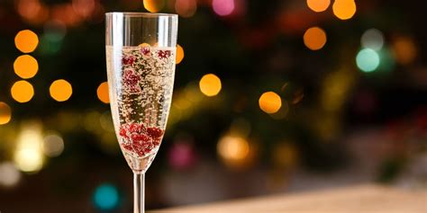 20 Best New Year’s Eve Cocktails to Make for 2024