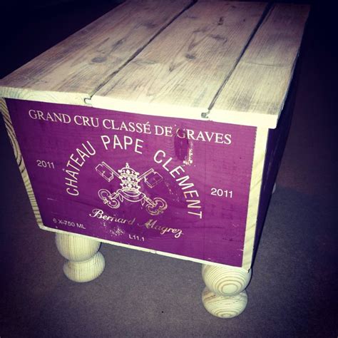 Homemade coffee table (small) with a vintage wine box and driftwood from the beach. Shabby chic ...