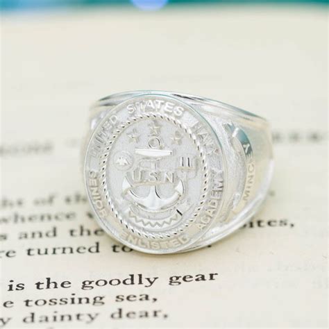 Custom Class Rings | Design Your Own College Class Ring | CustomMade.com