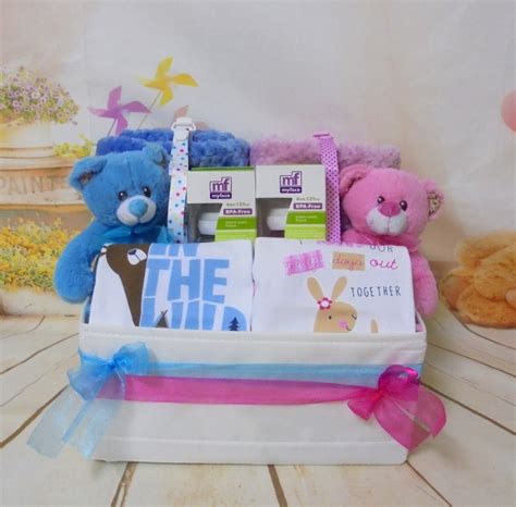 Baby gift box beautiful twins | Diapercakes