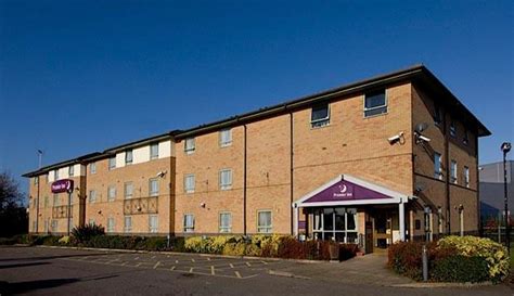 Book Ashford Central hotel today | Premier Inn