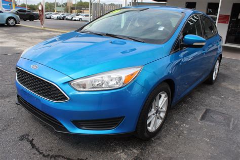 Pre-Owned 2016 Ford Focus SE Hatchback 4 Dr. in Tampa #2774 | Car Credit Inc.