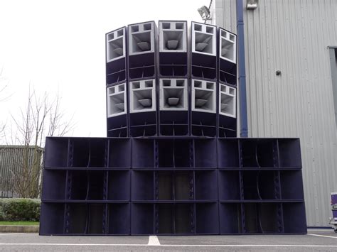 10res5t16f218mk.JPG 5,184×3,888 pixels | Sound system speakers, Speaker box design, Sound system