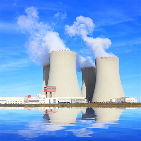 U.S. Nuclear Power Plants are Shuttering. Why? And what's replacing ...