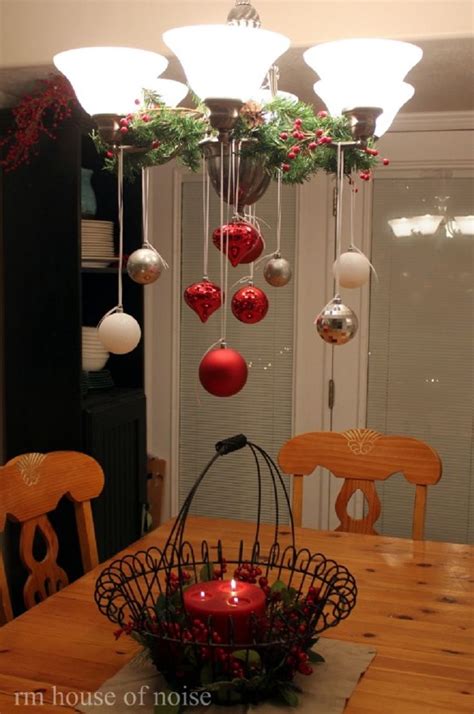 23 Christmas Party Decorations That Are Never Naughty, Always Nice