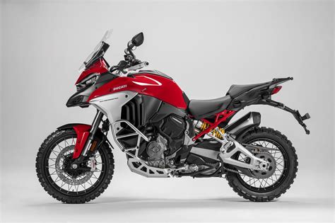 Ducati Multistrada V4 S specs, 0-60, lap times, performance data - FastestLaps.com