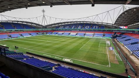 Bolton pay tribute after confirming fan died during League One clash ...