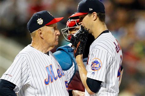 Pitching coach Phil Regan's curious way of inspiring Mets