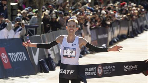 Galen Rupp wins 2nd straight US Olympic marathon trials