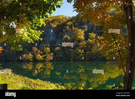 Autumn foliage and Lake Stock Photo - Alamy