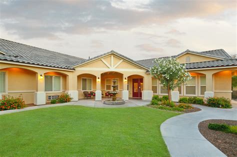 The Best Assisted Living Facilities in Mesa, AZ | AssistedLiving.org