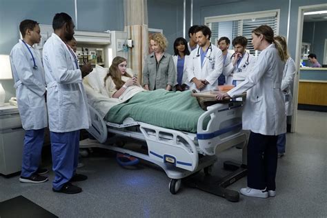 What Happened During Grey's Anatomy Season 16 Fall Finale? | POPSUGAR ...