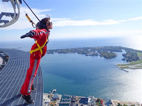 CN Tower EdgeWalk is a must-try experience | Escapism TO