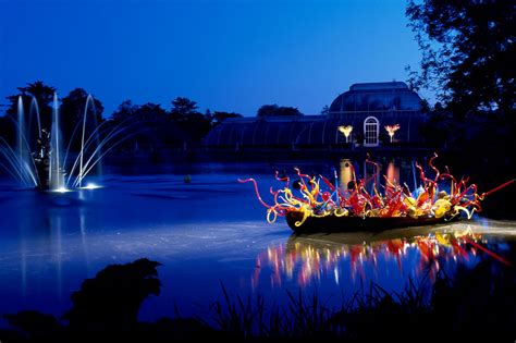 Exhibitions | Chihuly