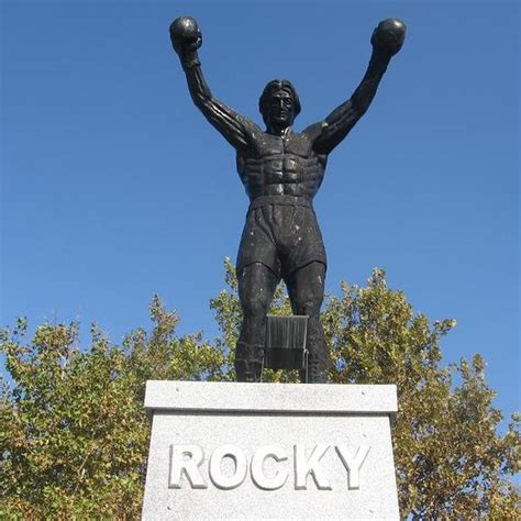 Serbia's Rocky Statue – Žitište, Serbia - Atlas Obscura