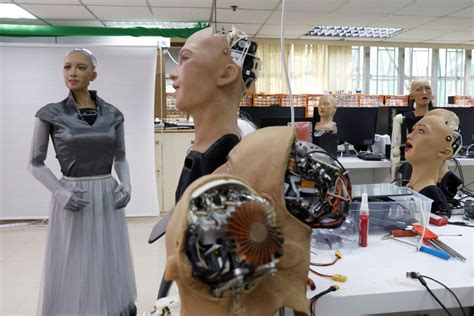 Expect the Mass Rollout of Humanoid Robot Sophia in 2021Expect the Mass Rollout of Humanoid ...