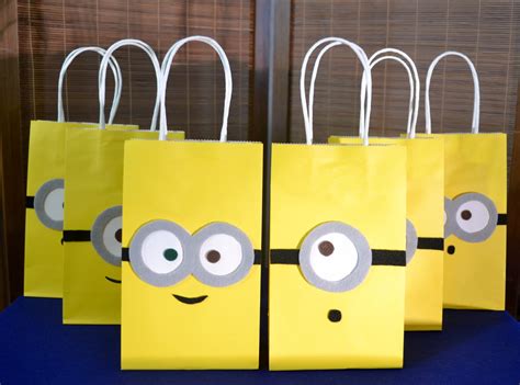 MINIONS FAVOR BAGS Set of 12 Minion Inspired Party Bags