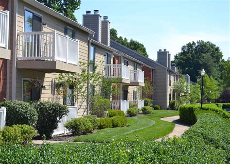 What is a Garden Apartment? | ApartmentGuide.com