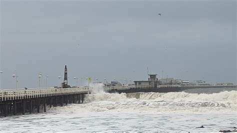 Santa Cruz Wharf ~9am : r/santacruz