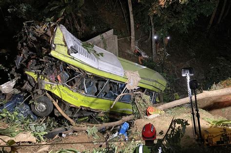 Ceres Bus assists accident victims - Manila Standard