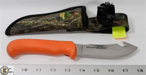 OUTDOOR EDGE HUNTING/SKINNING KNIFE