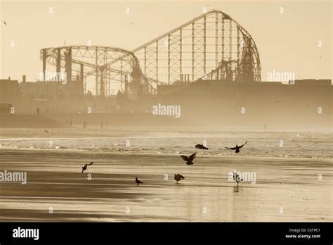 Blackpool Pleasure Beach Stock Photo - Alamy