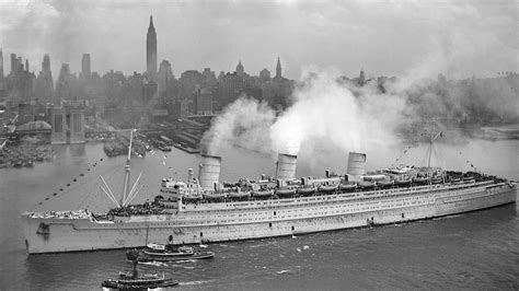 Cunard Releases Historic Queen Mary Picture