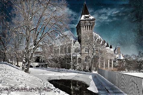 Vajdahunyad Castle Christmas Market - Budapest Christmas