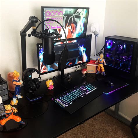 Built and new pc and updated the mic : r/battlestations