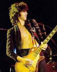 Jimmy Page Biography - Affair, Divorce, Ethnicity, Nationality, Net ...