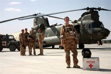 RAF nurse flies with lifesaving team in Afghanistan - GOV.UK