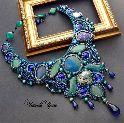 Beautiful bead embroidered jewelry by Irina Chikineva | Beads Magic