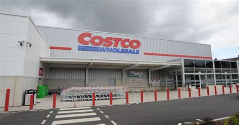 Costco announces special opening hours for NHS staff and 999 workers during coronavirus pandemic ...