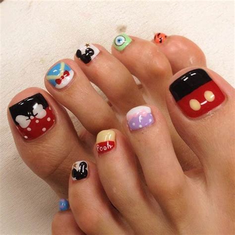 21 Super Cute Disney Nail Art Designs | Page 2 of 2 | StayGlam