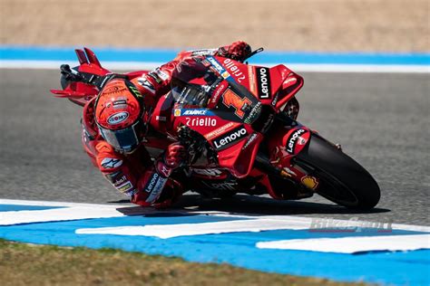 Spanish MotoGP RACE Results | Bagnaia defies penalty, hunts down Binder for Jerez win ...